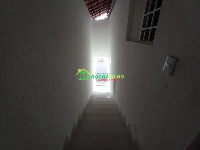 Sala com 32m², para alugar, no bairro Parque Piauí I em Timon