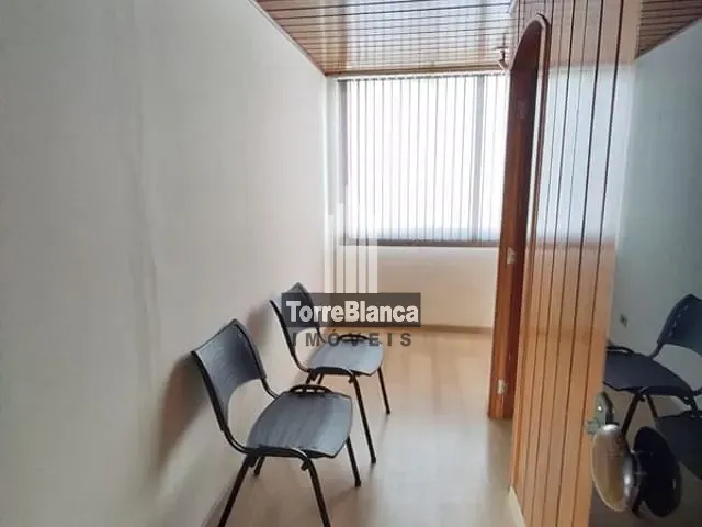 Sala com 25m², à venda, no bairro Centro em Ponta Grossa