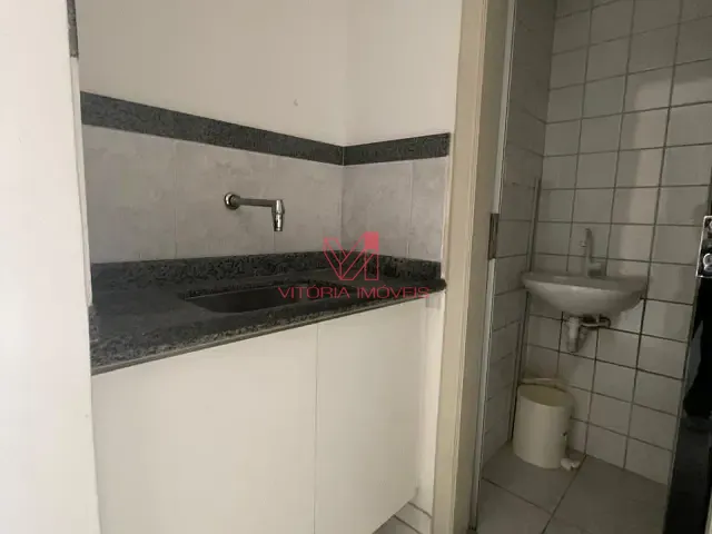 Sala com 35m², para alugar, no bairro Santa Lúcia em Vitória
