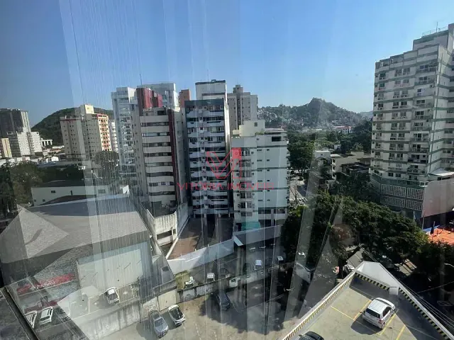 Sala com 35m², para alugar, no bairro Santa Lúcia em Vitória