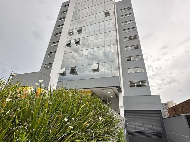 Sala à venda, no bairro Desvio Rizzo em Caxias do Sul