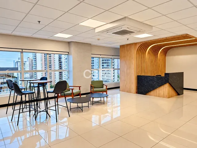 Sala com 283m², para alugar, no bairro Gleba Fazenda Palhano em Londrina