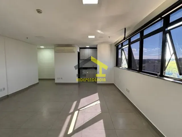 Sala à venda, no bairro Vila Brasileira em Itatiba