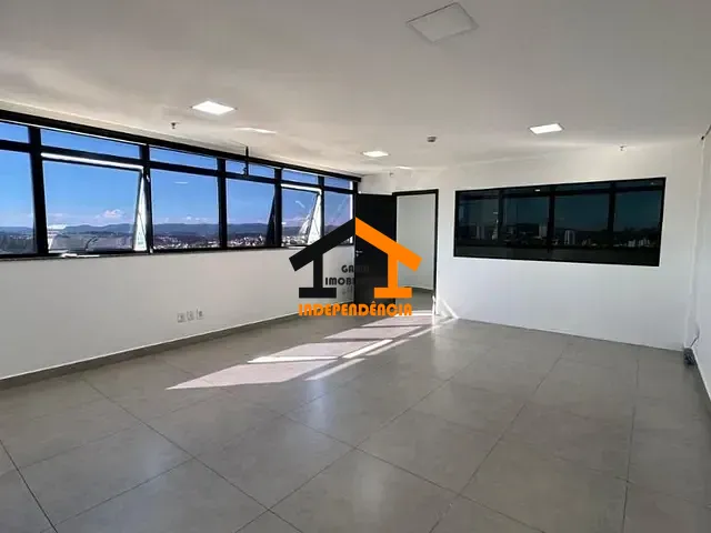 Sala à venda, no bairro Vila Brasileira em Itatiba