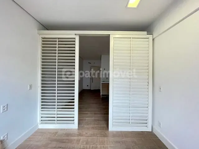 Sala com 35m², à venda, no bairro Copacabana em Rio de Janeiro
