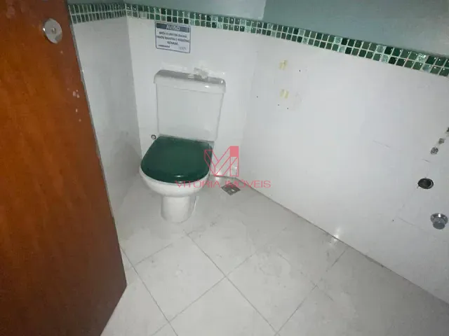Sala com 300m², para alugar, no bairro Santa Lúcia em Vitória
