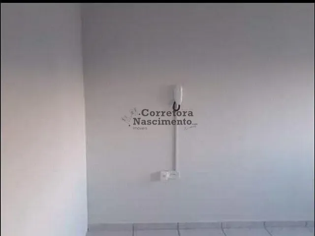 Sala com 28m², para alugar, no bairro Jardim Paraíba em Jacareí