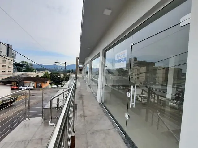 Sala com 75m², para alugar, no bairro Languiru em Teutônia