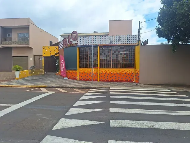 Sala para alugar, no bairro Vila Brasil em Londrina