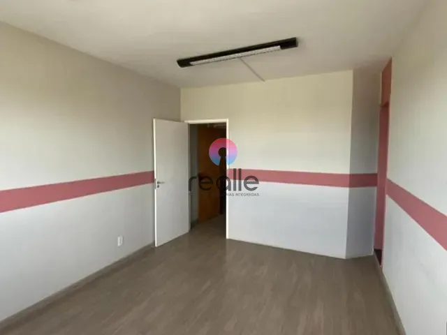 Sala à venda, no bairro Ouro Preto em Belo Horizonte