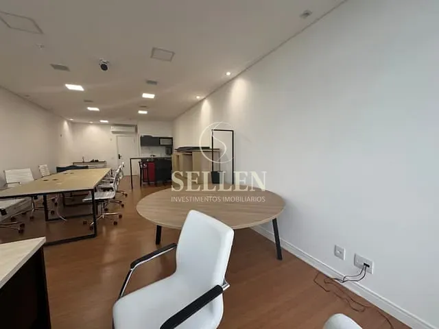 Sala para alugar, no bairro Pioneiros em Balneário Camboriú