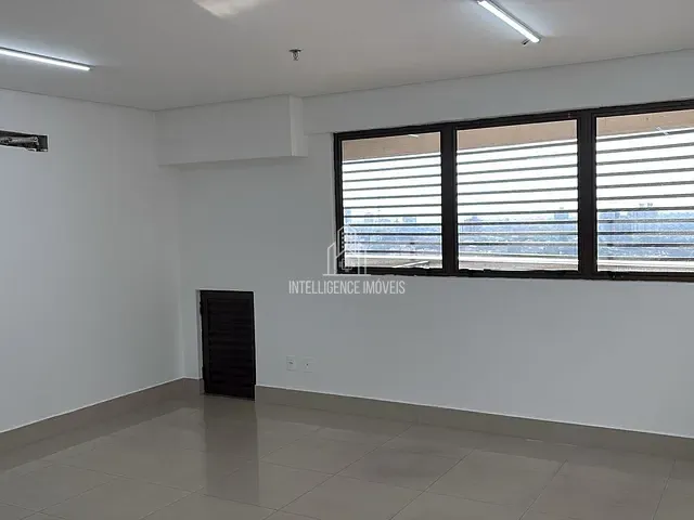 Sala à venda, no bairro Baú em Cuiabá