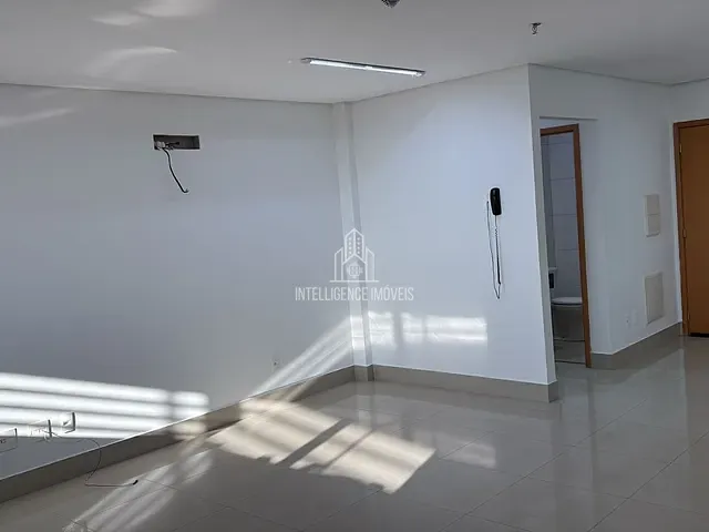Sala à venda, no bairro Baú em Cuiabá