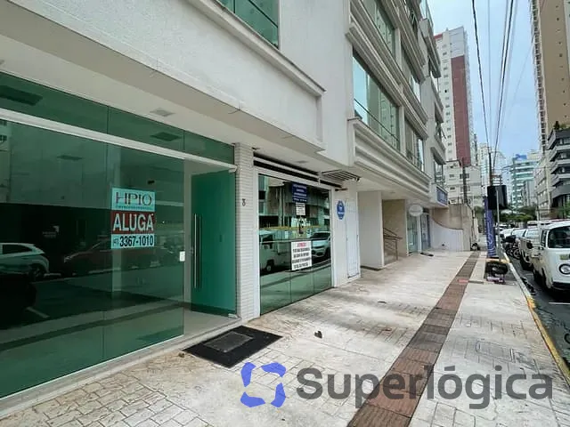Sala com 101m², para alugar, no bairro Centro em Balneário Camboriú