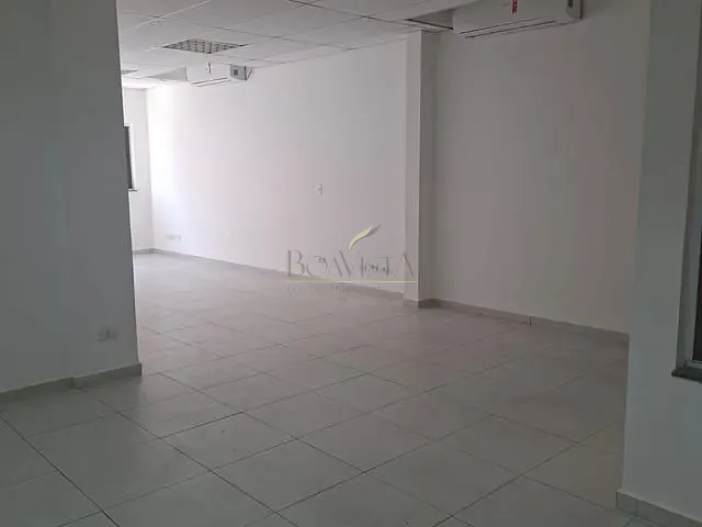 Sala para alugar, no bairro Jardim do Lago em Bragança Paulista