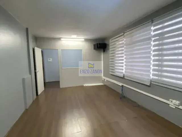 Sala com 27m², à venda ou para alugar, no bairro Centro em São Bernardo do Campo