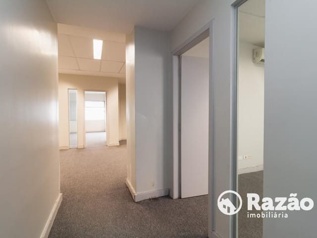 Sala para alugar, no bairro Centro em Curitiba