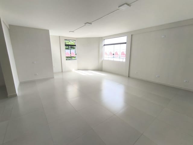 Foto do Sala - SALA COMERCIAL PISO SUPERIOR NOVA PARA LOCAÇÃO, Centro, Apucarana, PR | J. Mareze Imóveis Ltda
