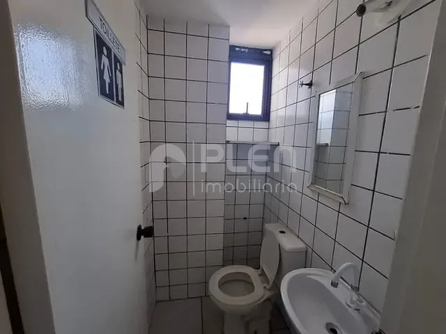 Sala com 35m², para alugar, no bairro Santana em São Paulo