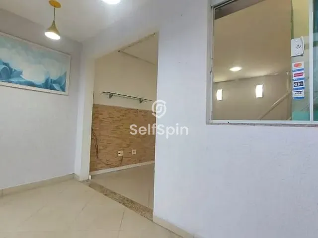 Sala para alugar, no bairro Piratininga em Niterói