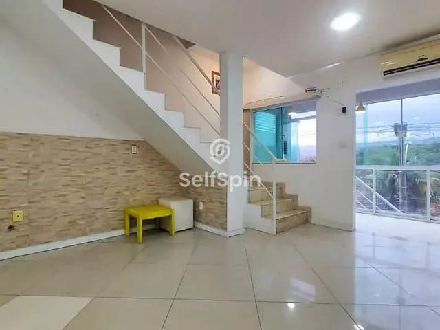 Sala para alugar, no bairro Piratininga em Niterói