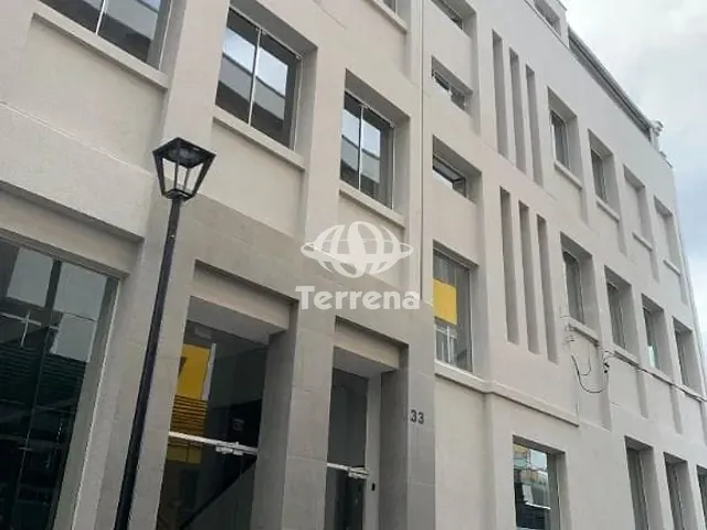 Sala com 273m², para alugar, no bairro Centro em Blumenau