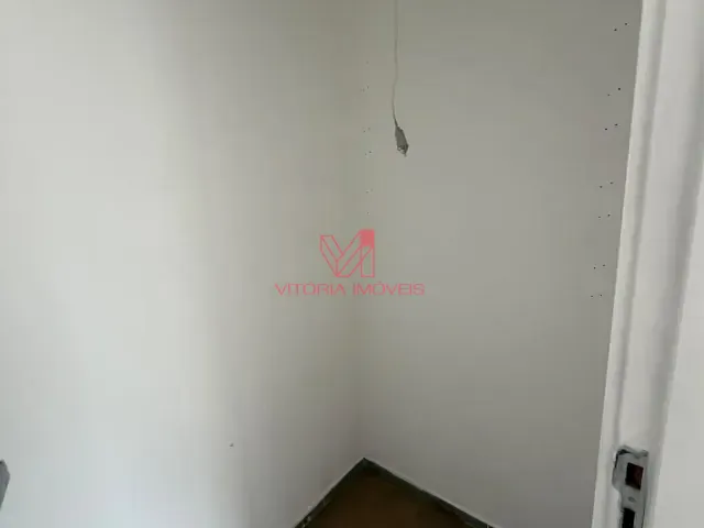 Sala com 400m², para alugar, no bairro Gurigica em Vitória