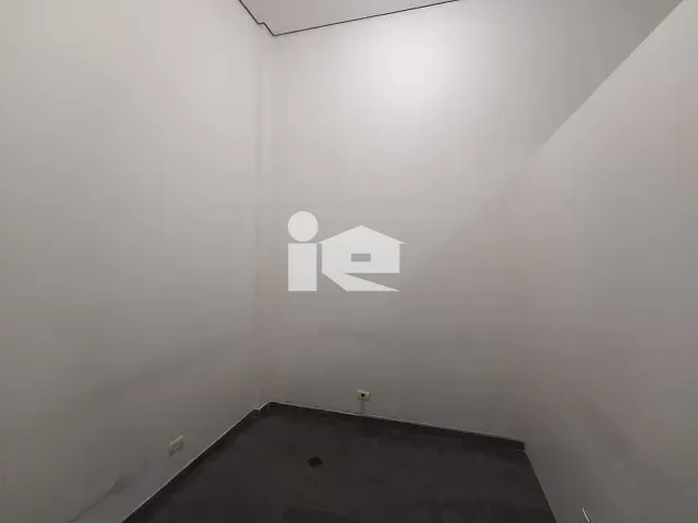Sala para alugar, no bairro Centro em Rolândia