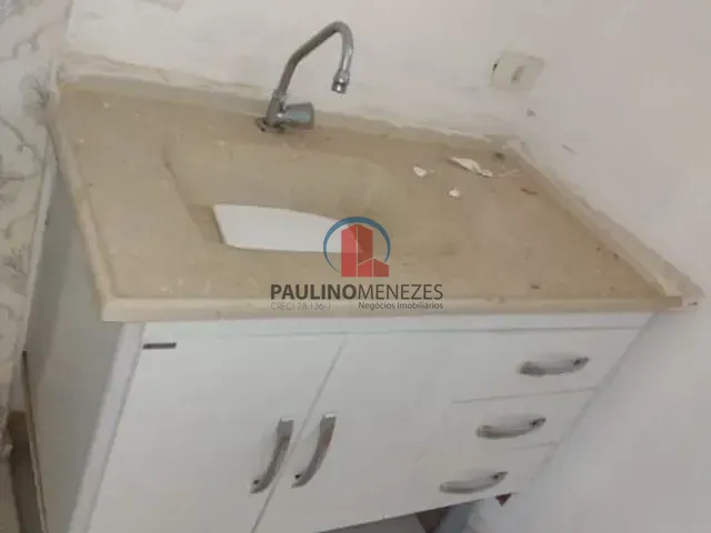 Sala com 33m², para alugar, no bairro Centro em Americana