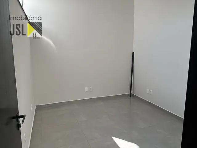 Sala com 15m², para alugar, no bairro Vila Resende em Caçapava