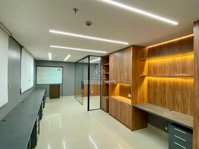 Sala à venda, no bairro Alvorada em Cuiabá
