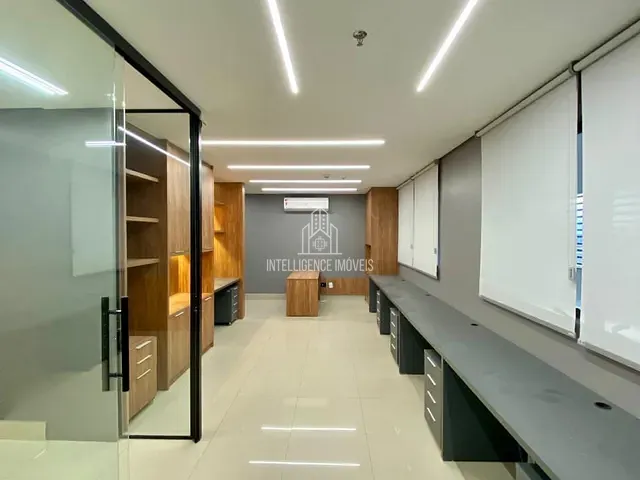 Sala à venda, no bairro Alvorada em Cuiabá
