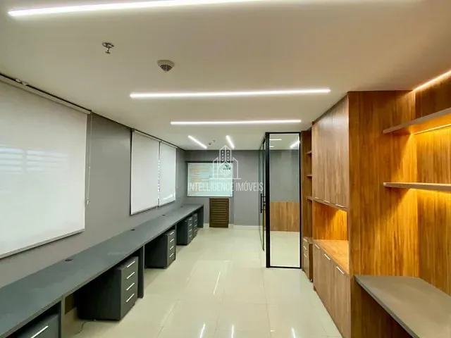 Sala à venda, no bairro Alvorada em Cuiabá