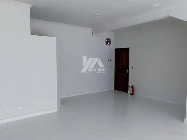 Sala com 60m², para alugar, no bairro Centro em Guarapuava