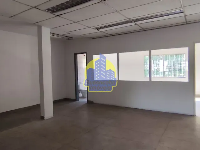 Sala com 139m², para alugar, no bairro Umuarama em Osasco