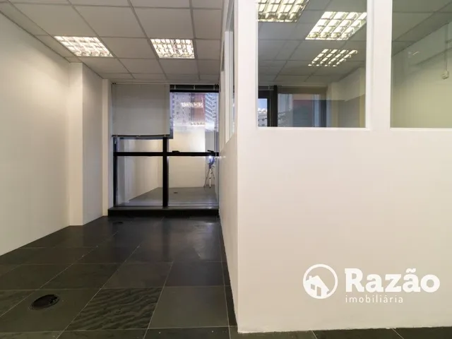 Sala para alugar, no bairro Centro em Curitiba