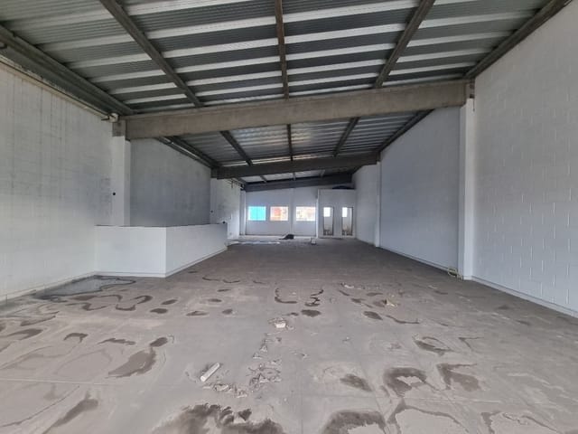 Sala com 130m², para alugar, no bairro Polvilho em Cajamar