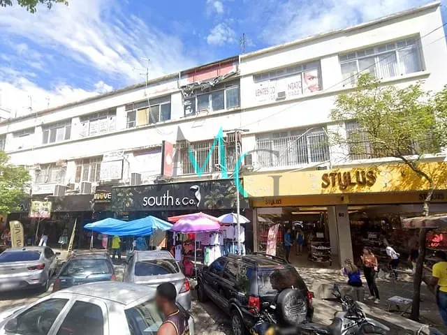 Sala à venda, no bairro Campo Grande em Rio de Janeiro