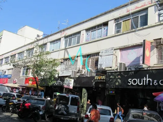 Sala à venda, no bairro Campo Grande em Rio de Janeiro