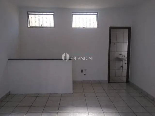 Sala com 40m², para alugar, no bairro Centro em Artur Nogueira