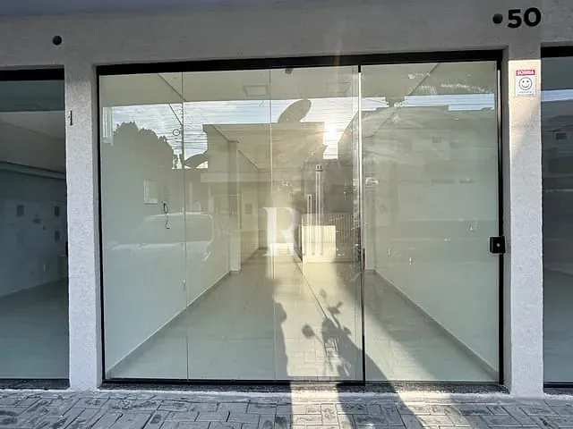 Sala para alugar, no bairro Centro em Tijucas