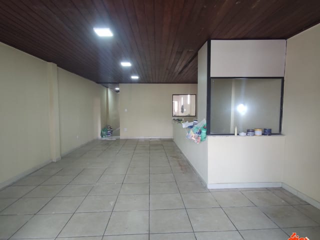 Apartamento 2 quartos e 2 banheiros, para alugar, no bairro Campina em Belém