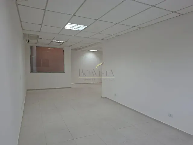 Conjunto comercial para alugar, no bairro Jardim do Lago em Bragança Paulista
