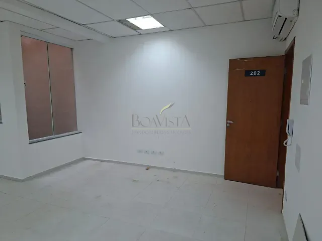 Conjunto comercial para alugar, no bairro Jardim do Lago em Bragança Paulista