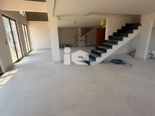 Sala para alugar, no bairro Centro em Rolândia