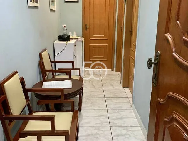 Sala à venda, no bairro Tanque em Rio de Janeiro