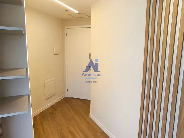 Sala com 40m², para alugar, no bairro Barra Olímpica em Rio de Janeiro