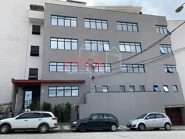 Sala com 75m², para alugar, no bairro Centro em Mogi das Cruzes