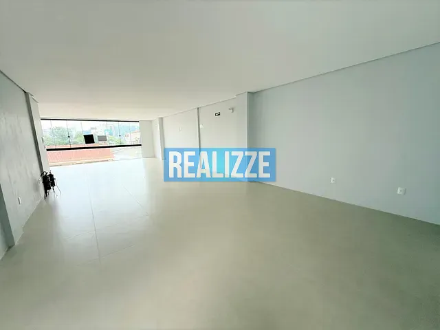 Sala para alugar, no bairro Centro em Marau