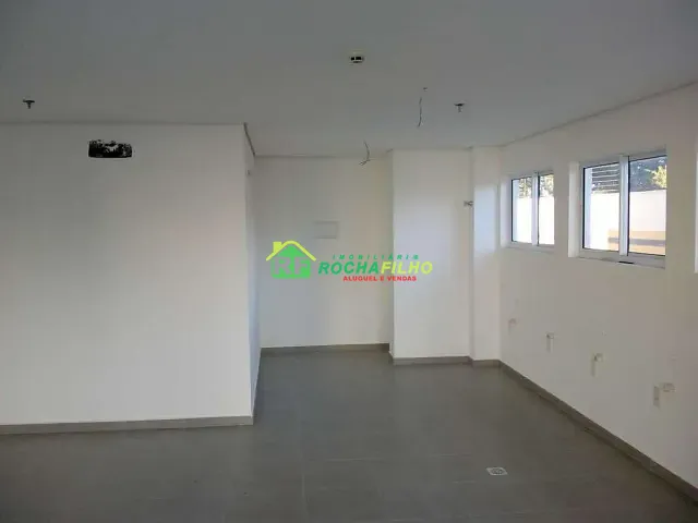 Sala para alugar, no bairro Cabral em Teresina